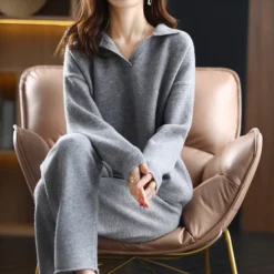 Women MAGNUM Brielle Cashmere Set