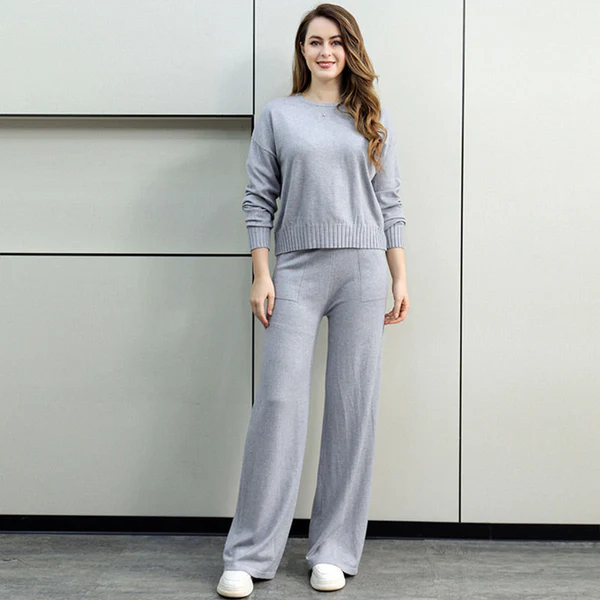 Women MAGNUM Fall 2 Piece Set Crew Neck Top and Drawstring Pant - Image 2