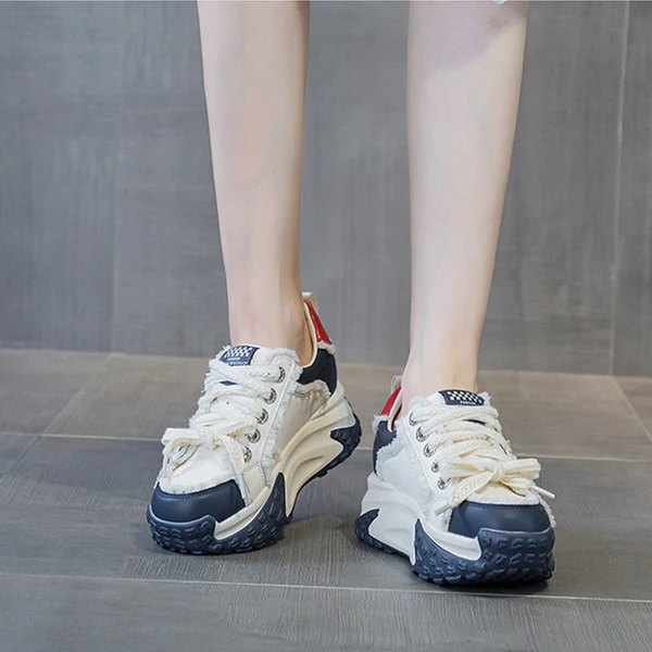 Women MAGNUM Lace-up Chunky Sole Sneakers - Image 11