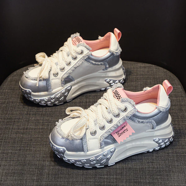 Women MAGNUM Lace-up Chunky Sole Sneakers